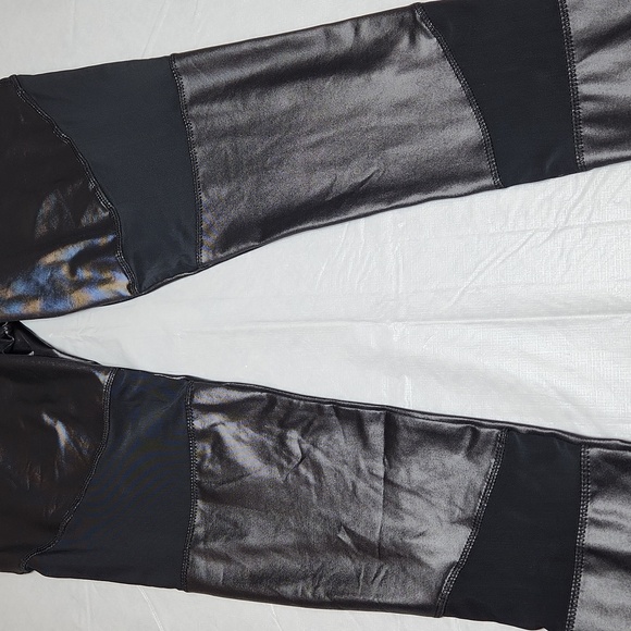 Energy Legging - Picture 4 of 11